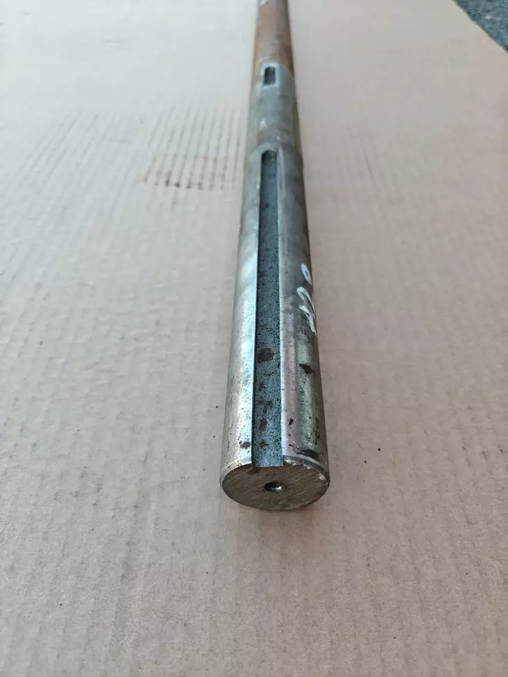 SR10-360 olkikelan akseli - Sampo-Rosenlew puintikoneisto - a-020 - 1
