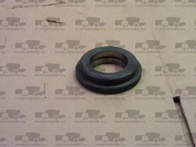 Claas dominator lautasjousen painin reng - Claas puintikoneisto - 3025-5551 - 1