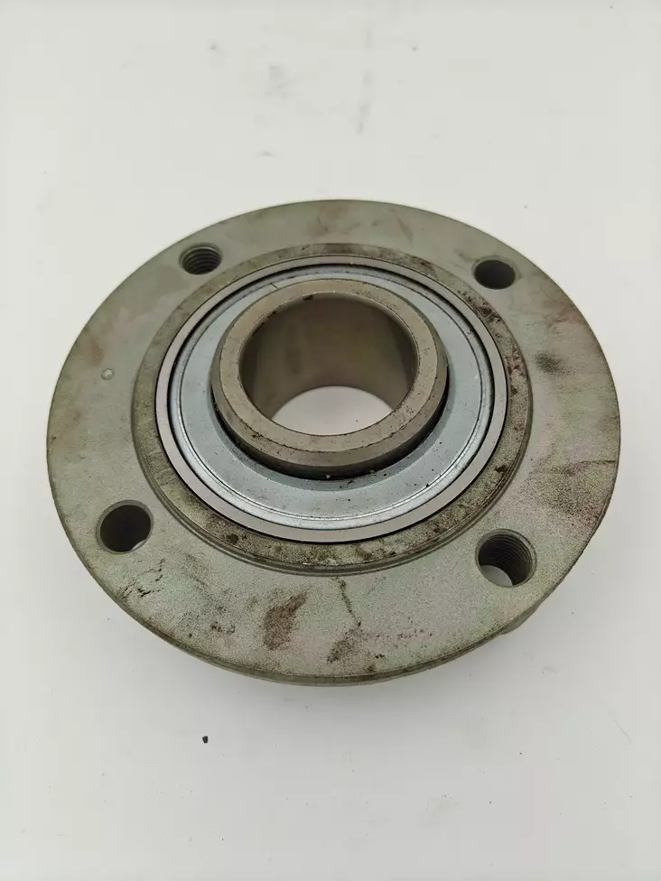 Claas bearing housing incl. bearing - Claas baler parts - k4-43-02 - 1