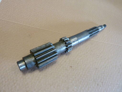 MF kytkinakseli - Massey Ferguson puimurin varaosat - mf.42 - 1