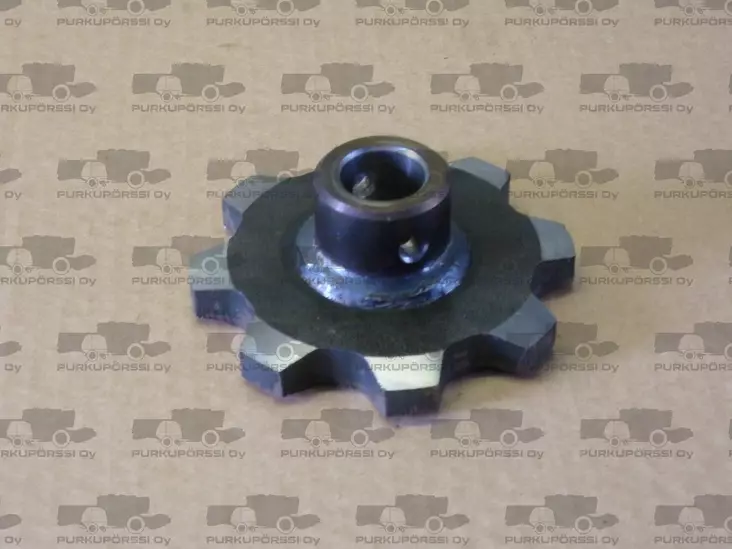 SR elevator chain wheel z8 - Sampo-Rosenlew grain transport elements - k5-07-02 - 1