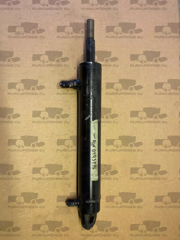 SYLINTERI - Sampo-Rosenlew moottori ja hydrauliikka - s-2222 - 1