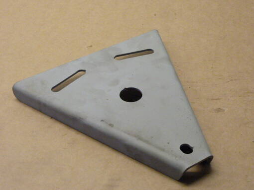 Sampo syöttör,laakerilevy - Sampo-Rosenlew leikkuupöytä - k5-07-04 - 1