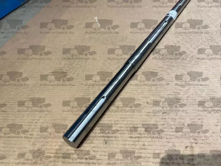 SR2000 kolakuljettimen yläakseli - Sampo-Rosenlew puintikoneisto - a-014 - 1