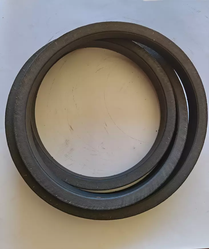 VARIHIHNA 44,4 X 3282 - New Holland hihnat - hv-64 - 1