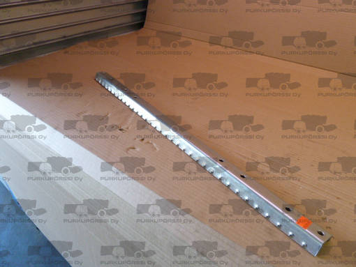 Nh 80439181 - New Holland feeder channel - k7-30-05 - 1