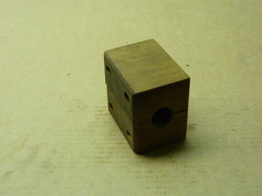 SR500-580 kohlimen puulaakeri - Sampo-Rosenlew puintikoneisto - k5-08-06 - 1