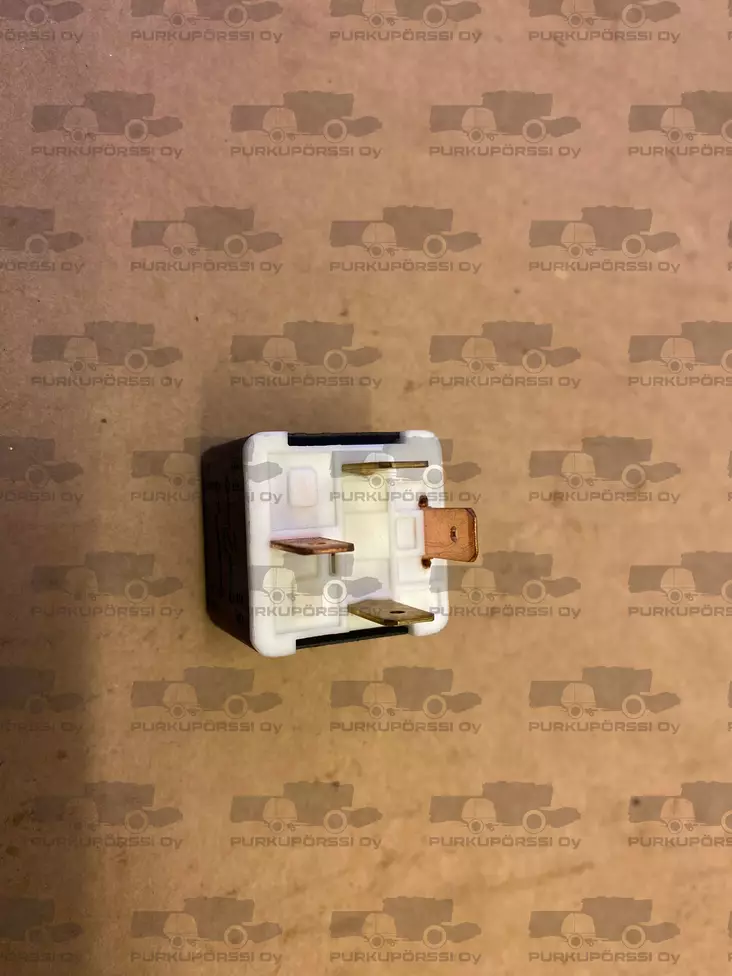 KYTKENTÄRELE - Sampo-Rosenlew sähköiset osat - VL10.6.6 - 1