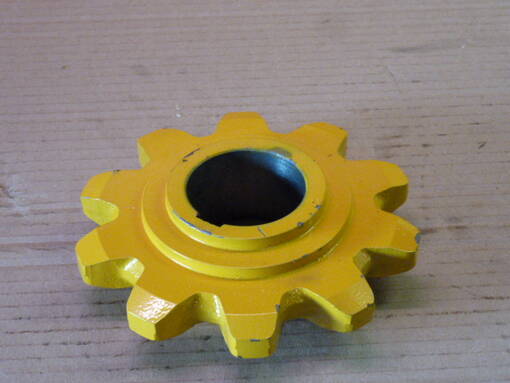 Nh 84038625 - New Holland feeder channel - k7-31-06 - 1