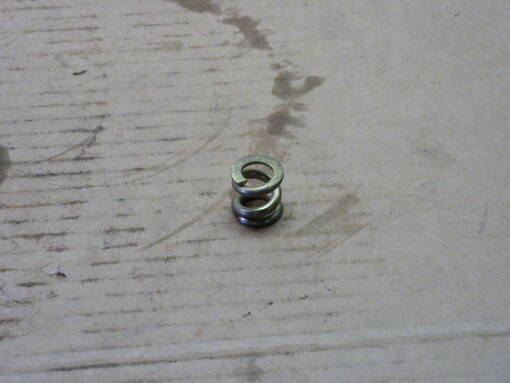 Ylikuormakytkimen painejousi pieni - Claas puintikoneisto - k6-37-07 - 1