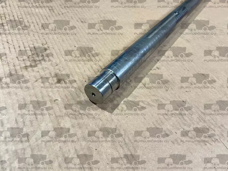 SR600 kolakuljettimen yläakseli - Sampo-Rosenlew puintikoneisto - a-019 - 1