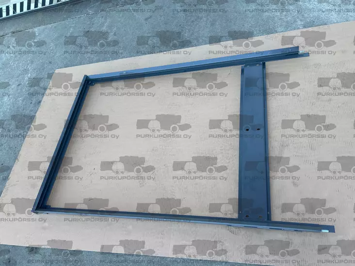 SR680-690 heittokuljettimen runko - Sampo-Rosenlew puintikoneisto - s-279 - 1